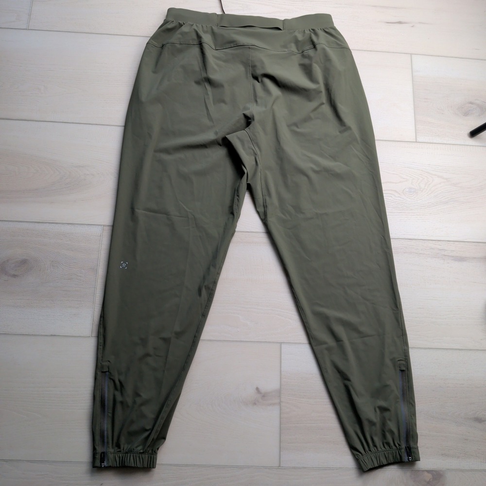 Lululemon Surge Jogger Mens L Fatigue Green Running Training Pants Zipper Cuff - Picture 5 of 13